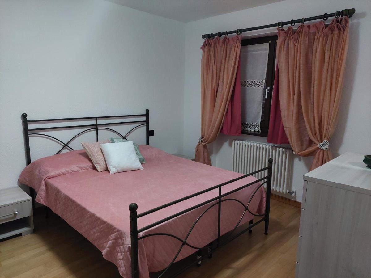 Appartements Le-Z-Aravi 2 Aosta Bagian luar foto